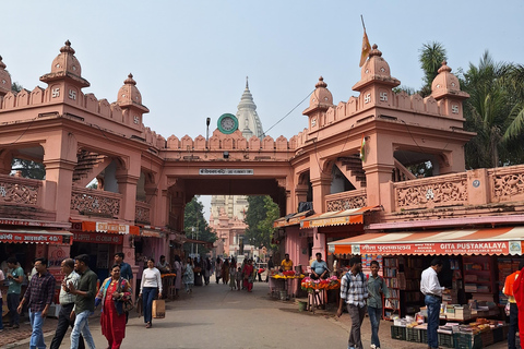Vanuit Delhi: Varanasi-overnachtingstour met trein- en boottochtVanuit Delhi: Varanasi met overnachting, trein en boottocht