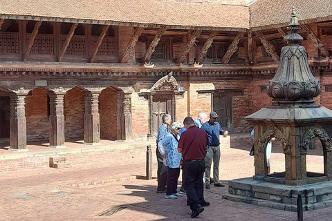 Kathmandu: 3-Day Luxury Tour with Hotel & Transfers