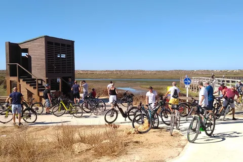 Ria Formosa: Tour guiado de bicicleta (3h), Início na Quinta do Lago