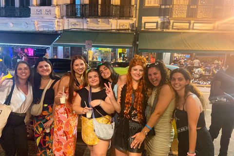 Rio: Pub Crawl in Lapa with Cachaça Tasting and Live Samba