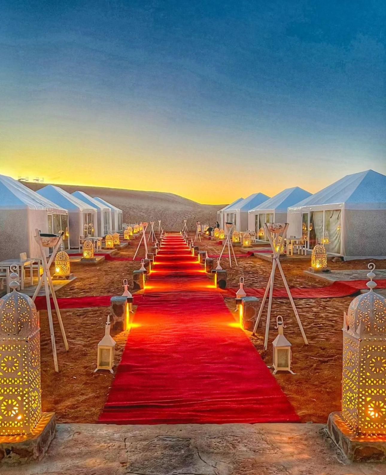 Marrakesch: 3-tägige Luxus-Merzouga-Tour mit Kamel- & Quad-Option