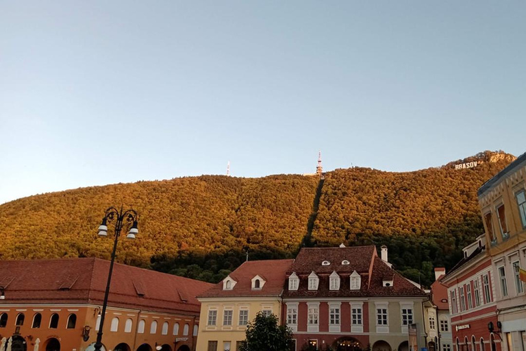 Brasov: Pet-Friendly Guided Walking Tour with Cable Car Ride