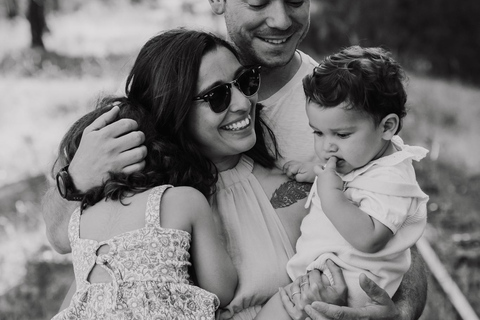 Tarragona: Private Family Photo Shoot Tour