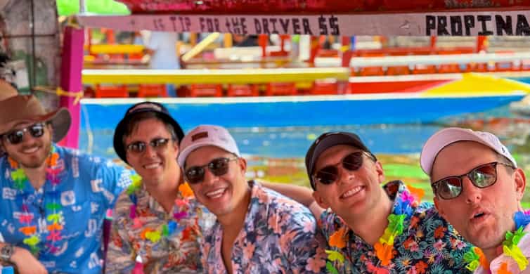 Mexico City: Xochimilco Boat Party with Unlimited Drinks photo 6