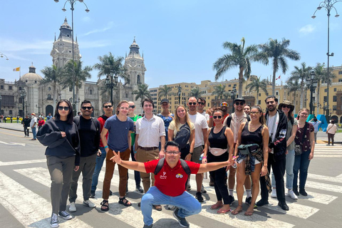 Lima: tour di Lima con degustazione di Pisco e visita alle catacombe