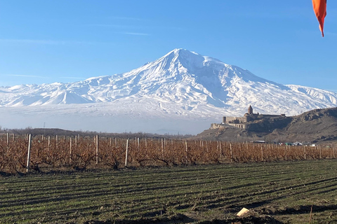 Yerevan: passeio privado por Dvin e Artashat com o Monte AraratYerevan: Dvin e Artashat, passeio privado com o Monte Ararat