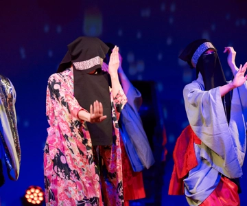 Tokyo: Traditional Japan Festival Dance Show at Tokyo Tower