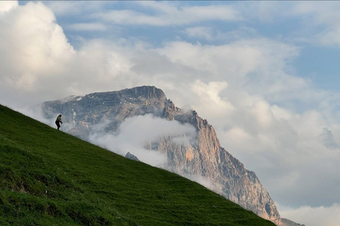 From Kuzun to Laza: Hiking Tour with Waterfalls Adventure