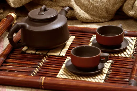 Chinese Culture Experience: Tea, Incense & Beadwork Crafting