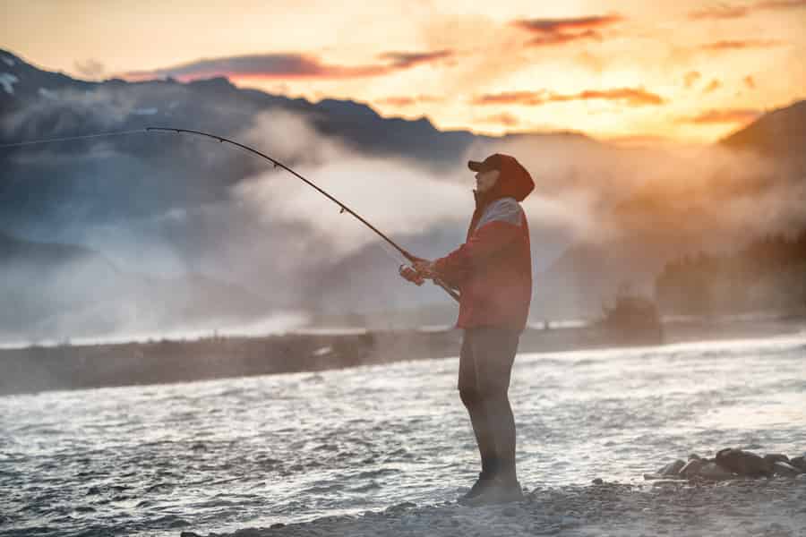 Ab Fairbanks: Flussangelausflug. Foto: GetYourGuide