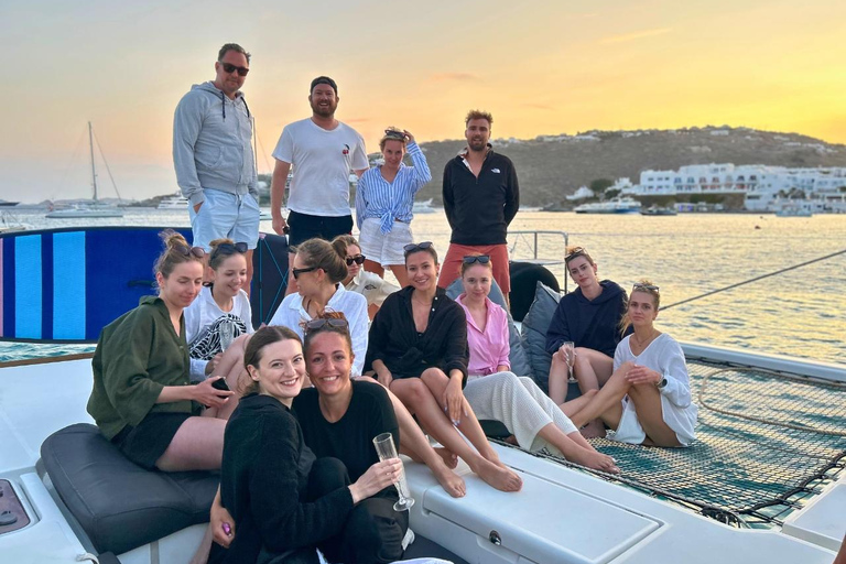 Mykonos: Sunset Cruise with Sailing Demo & Welcome Prosecco