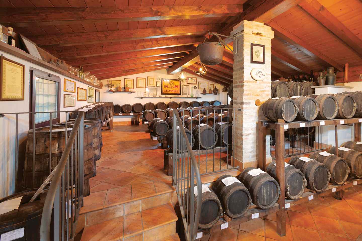 MODENA: BALSAMIC VINEGAR TOUR AND TASTING