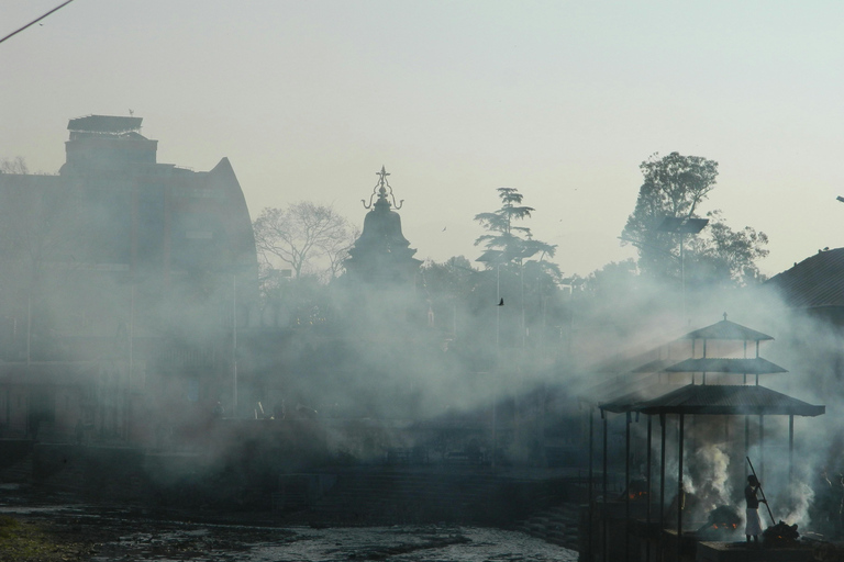 Katmandu: Pashupatinath Open Cremation & Evening Aarati