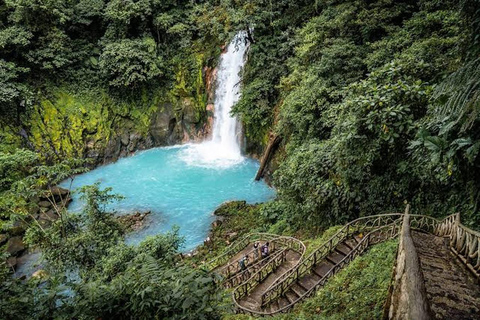 Río Celeste and Katira Labyrinth experience