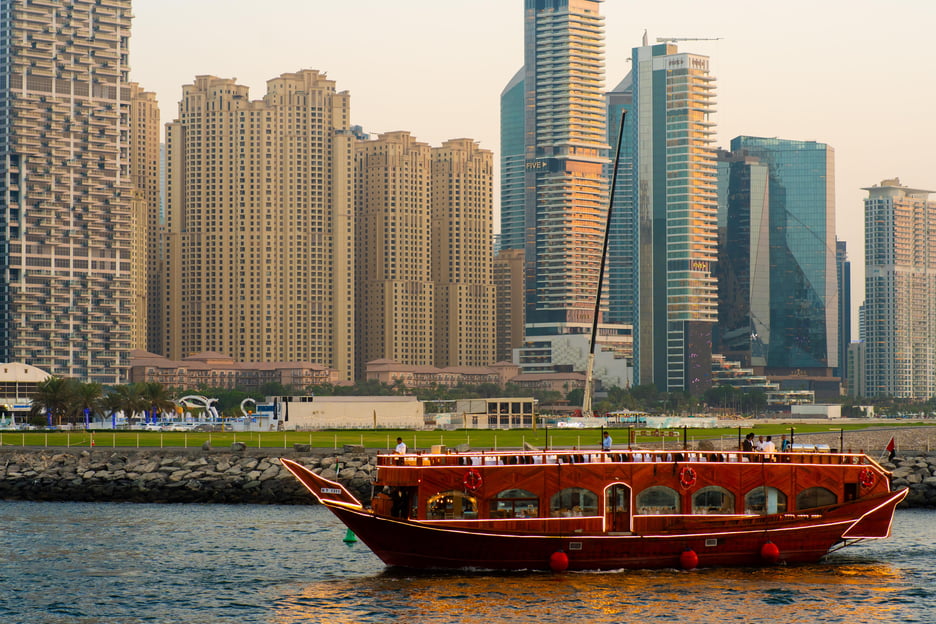 Best &amp; Luxurious 5-Star Dhow Cruise Sea Lounge