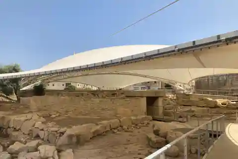Malta: Meraviglie antiche, fascino della costa e tour della città
