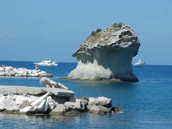 Afternoon tour of the island of Ischia by bus