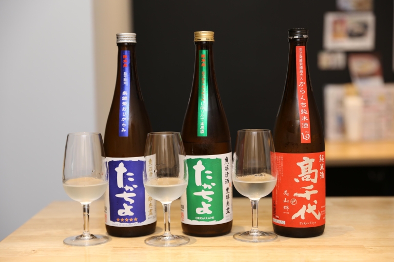 Sake-Verkostung im Zentrum KyotosKyoto Sake Verkostungstour