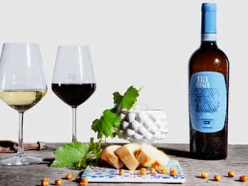 Marzamemi: Degustazione di vini e tour per amanti della FR al Ramaddini