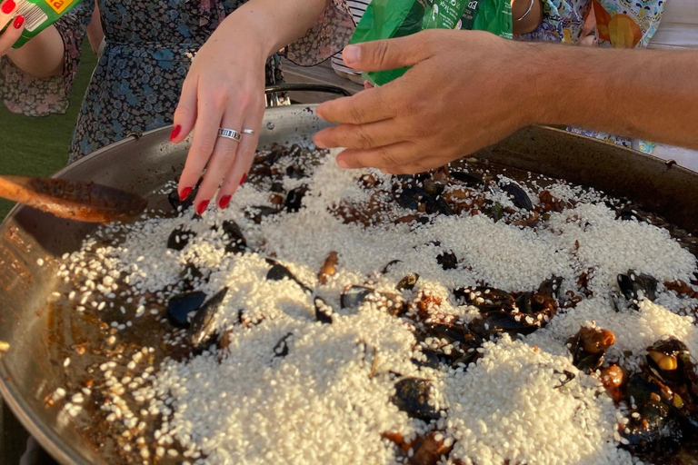 Barcellona: Masterclass di cucina sulla paella sul tetto
