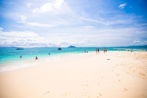 Phuket : Excursion d&#039;une journée en hors-bord dans les îles James Bond et Khai