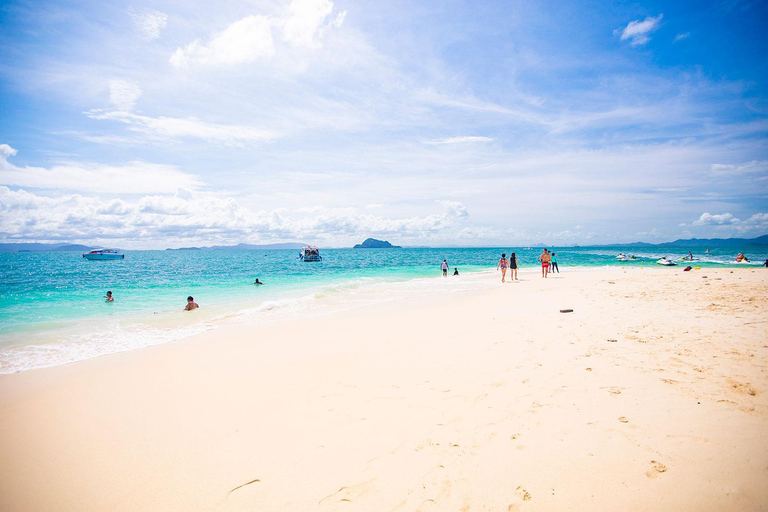 Phuket: James Bond och Khai Islands dagsutflykt med motorbåt