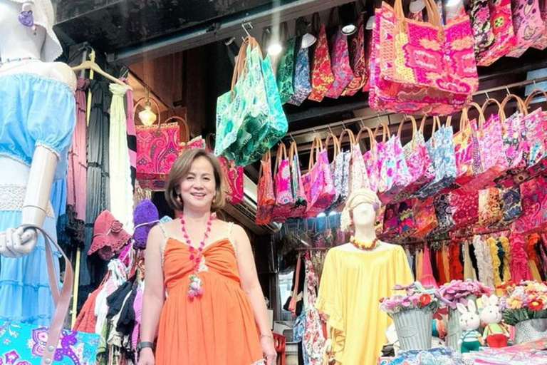 Mumbai: Exclusive Half-Day Shopping Tour with Guide (Only Guide Service )