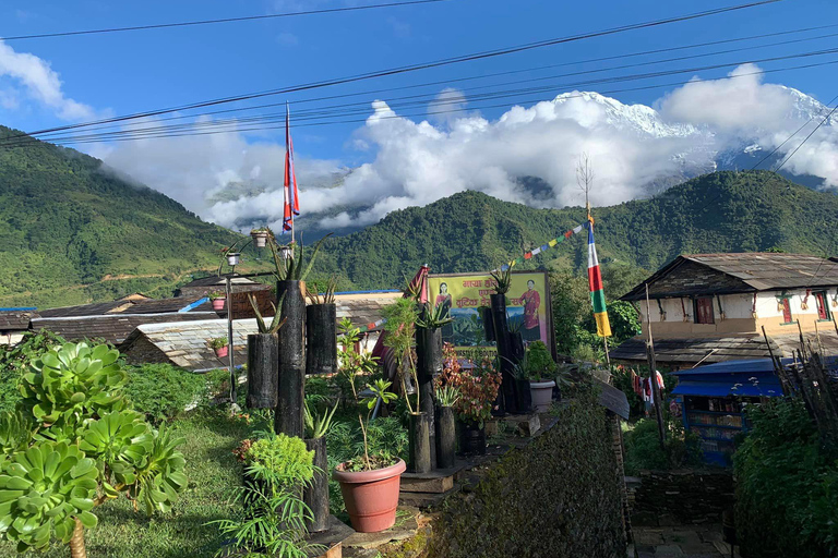 Trekking Rápido al Campo Base del Annapurna - 9 Días