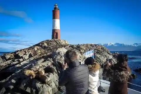 Ushuaia : Navigation en yacht dans le canal de Beagle et le phare