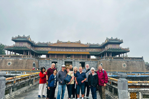 Hue Half Day Tour: Perfume River, Imperial Citadel, Market