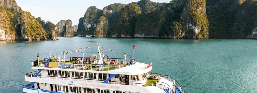 Au départ de Ninh Binh : 1 jour de croisière de luxe dans la baie d'Ha Long