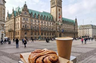 Hamburg: Altstadt-Tour mit traditionellem Hamburger Frühstück