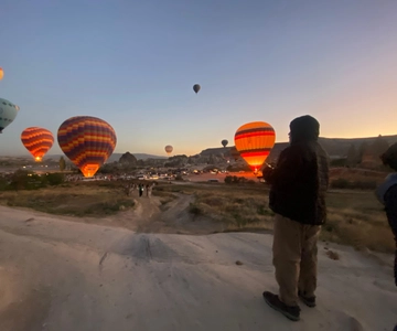 Ballonvaart & Zonsopgangwandeling in Cappadocië - Hotelservice!