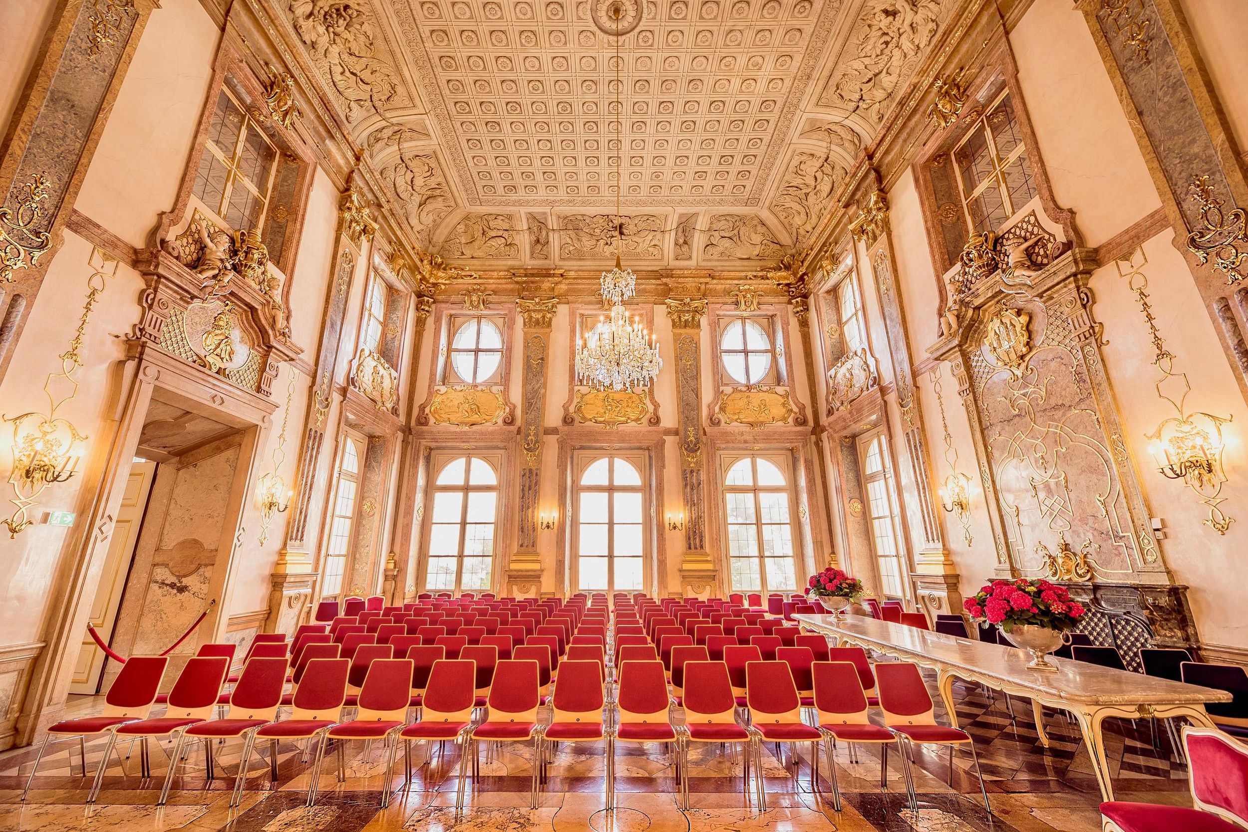 Salzburg: Mozart-Konzert im Schloss Mirabell