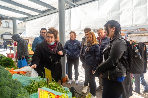 Athene: bezoek aan de voedselmarkt en kookles met wijnAthene: kookcursus van 4 uur met marktbezoek