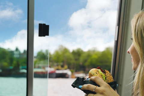 Amsterdam: Burger Cruise - Burgerbar & Canal Cruise Black Angus Beef Burger