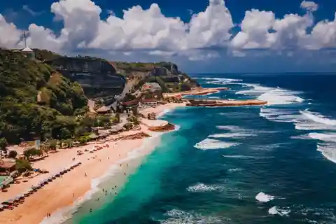South Bali: Water Sports, GWK Park, and Beach Day Tour