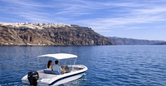 Santorini: Half-Day Boat Rental Without License