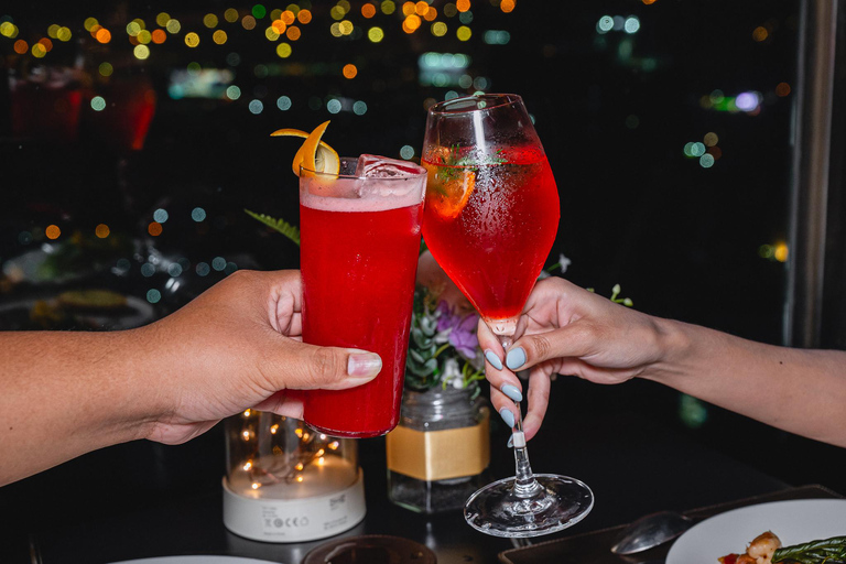 Bangkok: Cielo Sky Bar & Restaurant Rooftop Sharing Set for 2 People