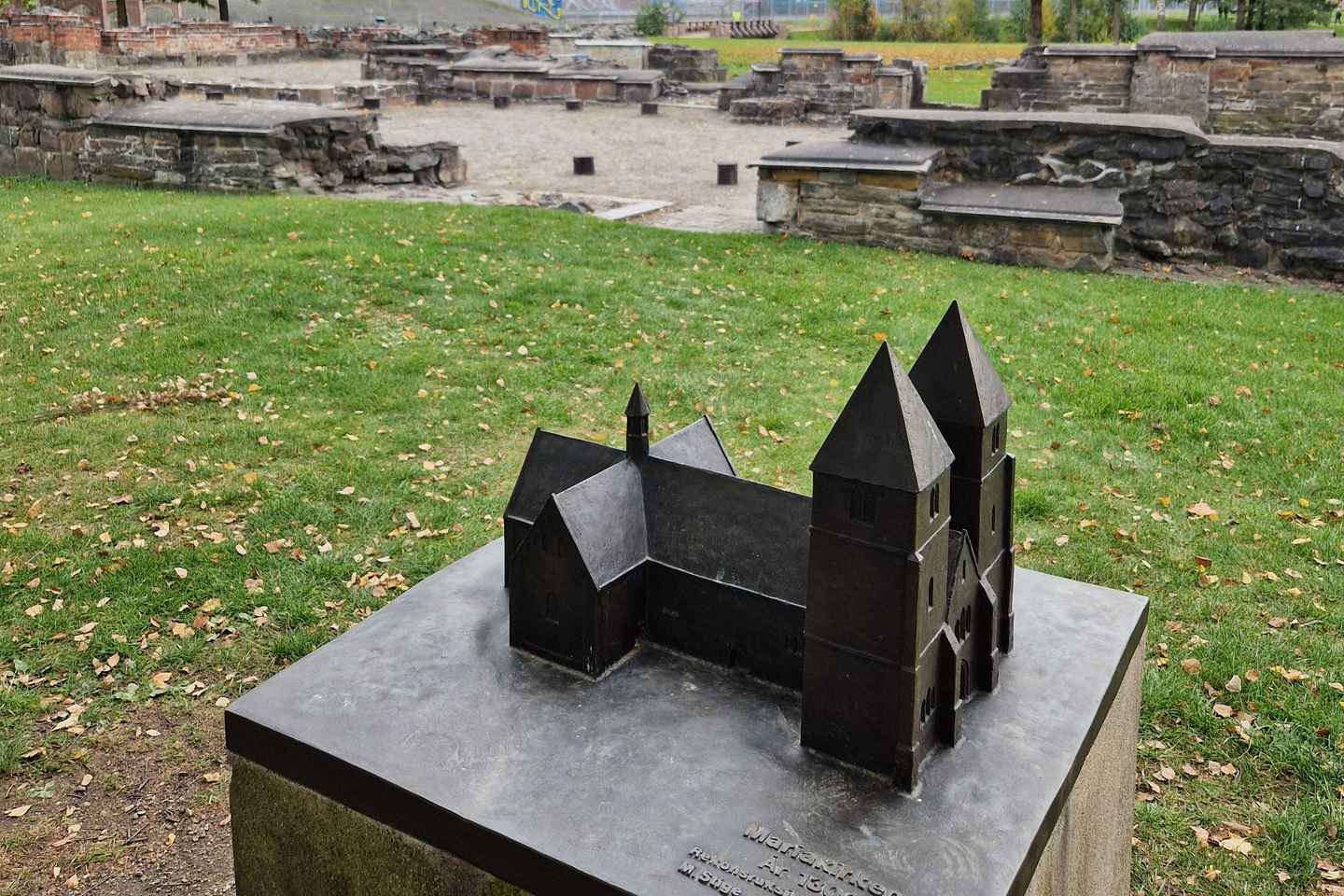 Oslo City Walks: Back to the Middle Ages - Oslo City Walks: Back to the Middle Ages