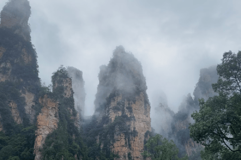 Zhangjiajie: Tianmen Mountain and Tujia Folk Park Tour Zhangjiajie: Private Tour of Tianmen Mountain and Tujia Folk