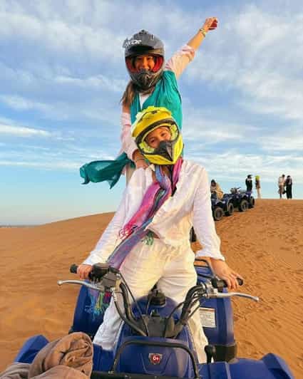 Tanger : excursion de 3 jours dans le désert jusqu'à Marrakech via Fès et Merzouga - dromadaire