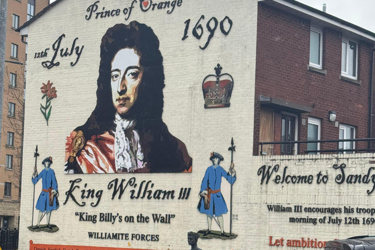 Belfast: Historical & Political Tour with Hotel Pickup