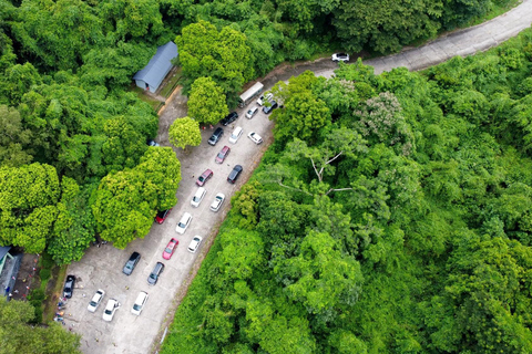 Private Cuc Phuong National Park Tagestour mit weiblichem Guide