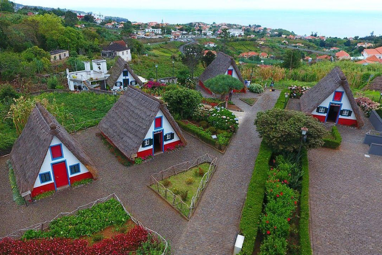 2-Day Madeira Tour: East & West with Local Guide & Tastings