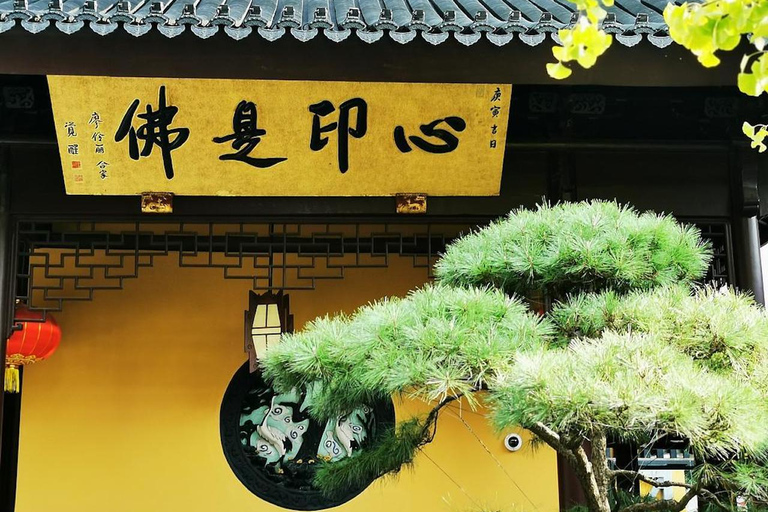 Shanghai: 4h Private City Tour, EN DE FR IT RU Local Guide Shanghai: 4h Private Tour with Italian Local Guide