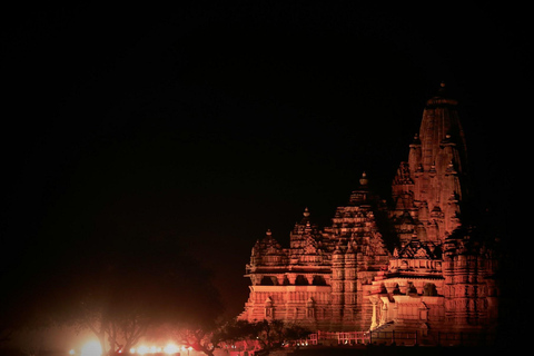 From Delhi: 4-Day Khajuraho Temples & Panna Tiger Safari