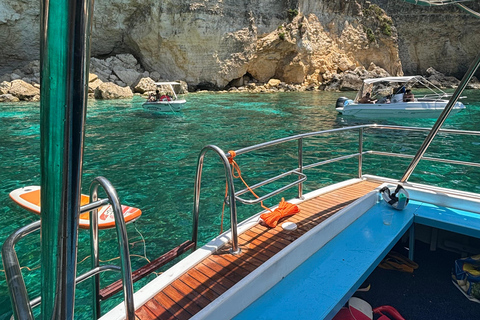 Private Classic Duffy Boat Charter to Comino Private 4 Hr Classic Duffy Boat Charter to Comino