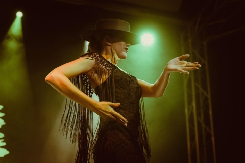 Tenerife: Entrada Olé Flamenco Show de Fran ChafinoAsiento "Platino"
