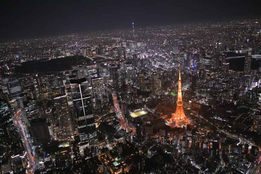 Tokio: Tour mit dem Hubschrauber über den Skytree und den Tokyo Tower. Foto: GetYourGuide Tokio: Tour mit dem Hubschrauber über den Skytree und den Tokyo Tower. Foto: GetYourGuide